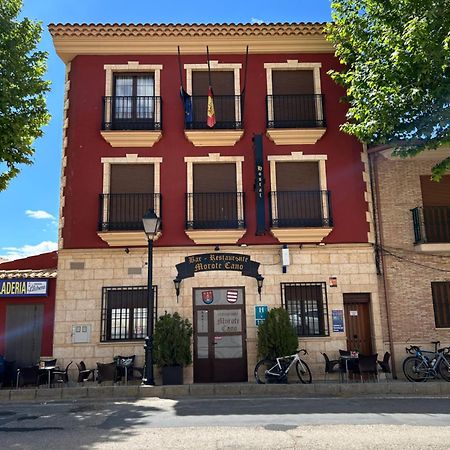 Hostal Restaurante Morote Cano Lezuza 外观 照片