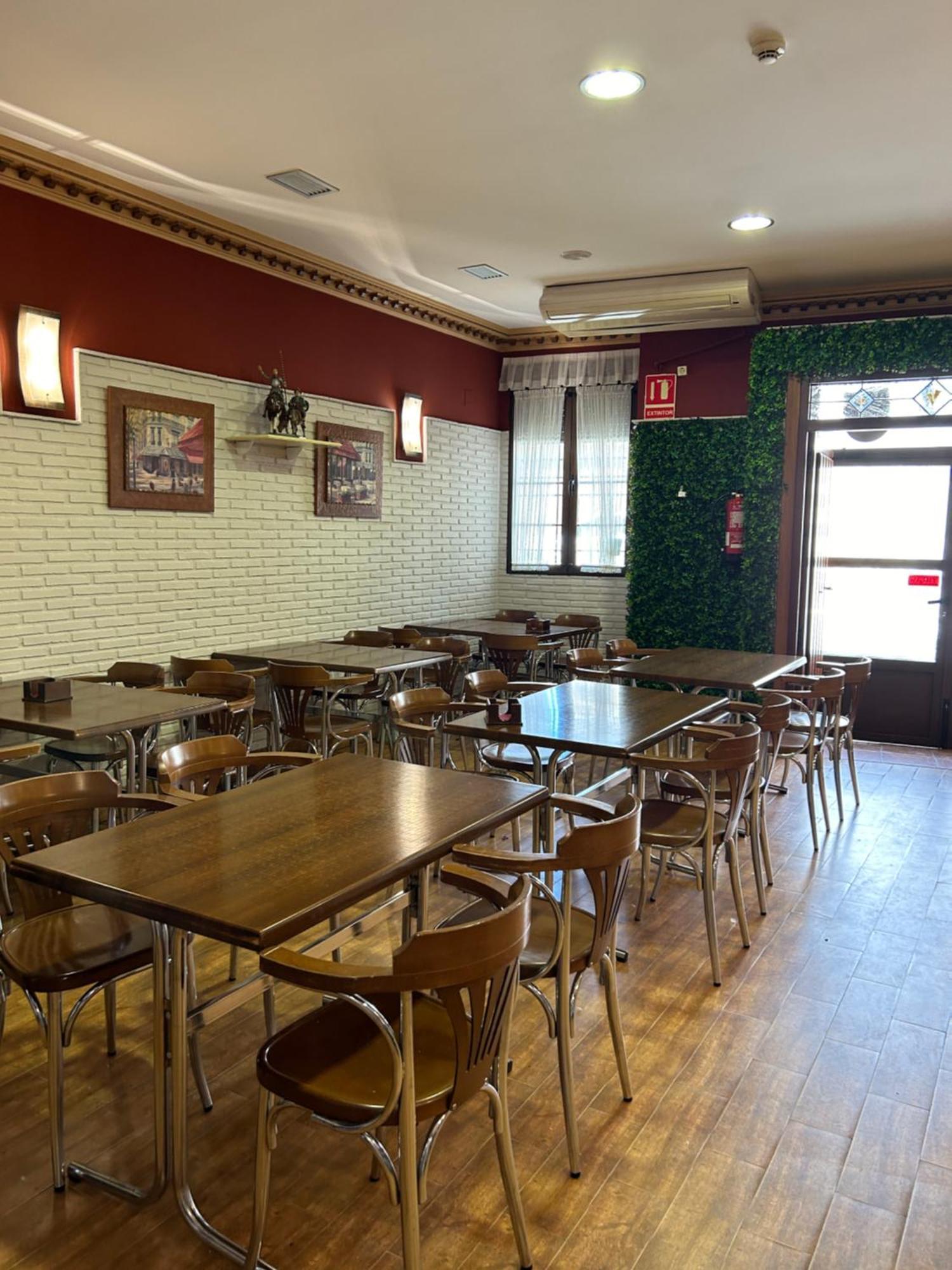 Hostal Restaurante Morote Cano Lezuza 外观 照片